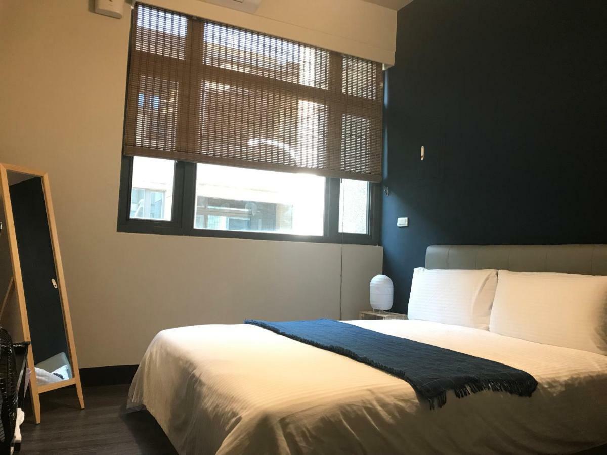 高鐵背包客 Hsr Bnb 桃園民宿 063號 Zhongli Exteriör bild